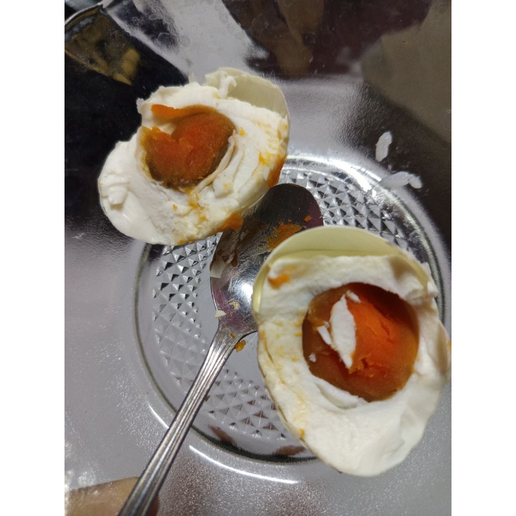 

Telur asin sedang