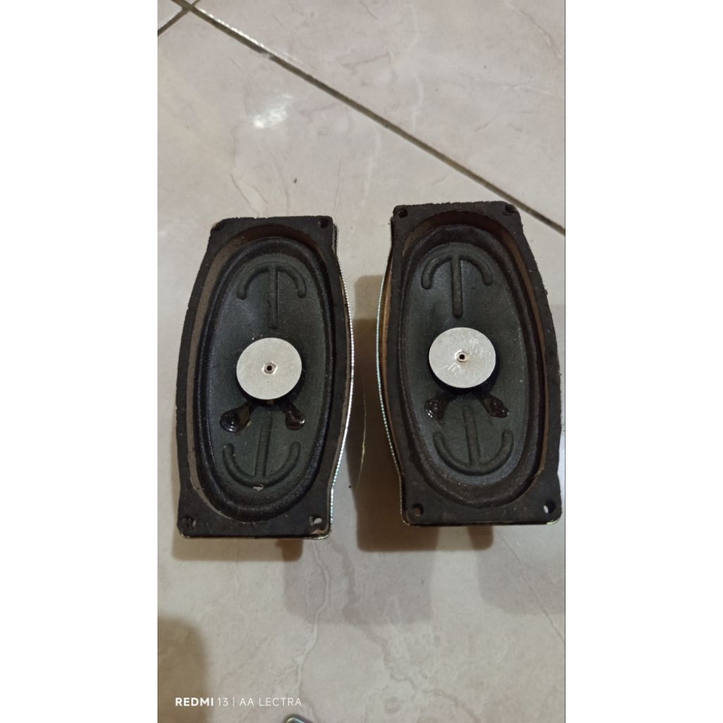 Speaker Tv LED Polytron