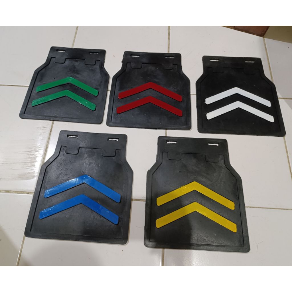 KARPET LUMPUR L300 PICK UP 1 SET ISI 2 PCS