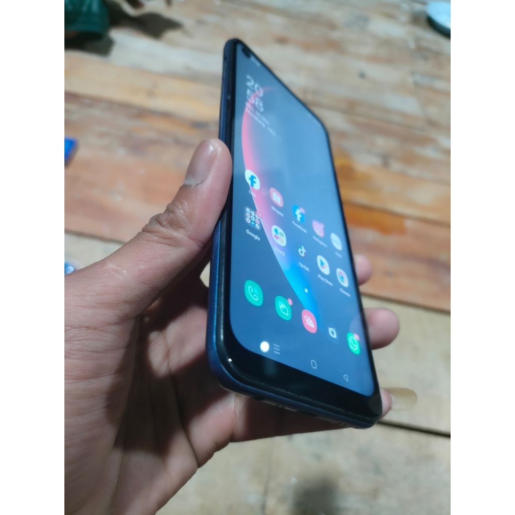 realme 7i 8/128