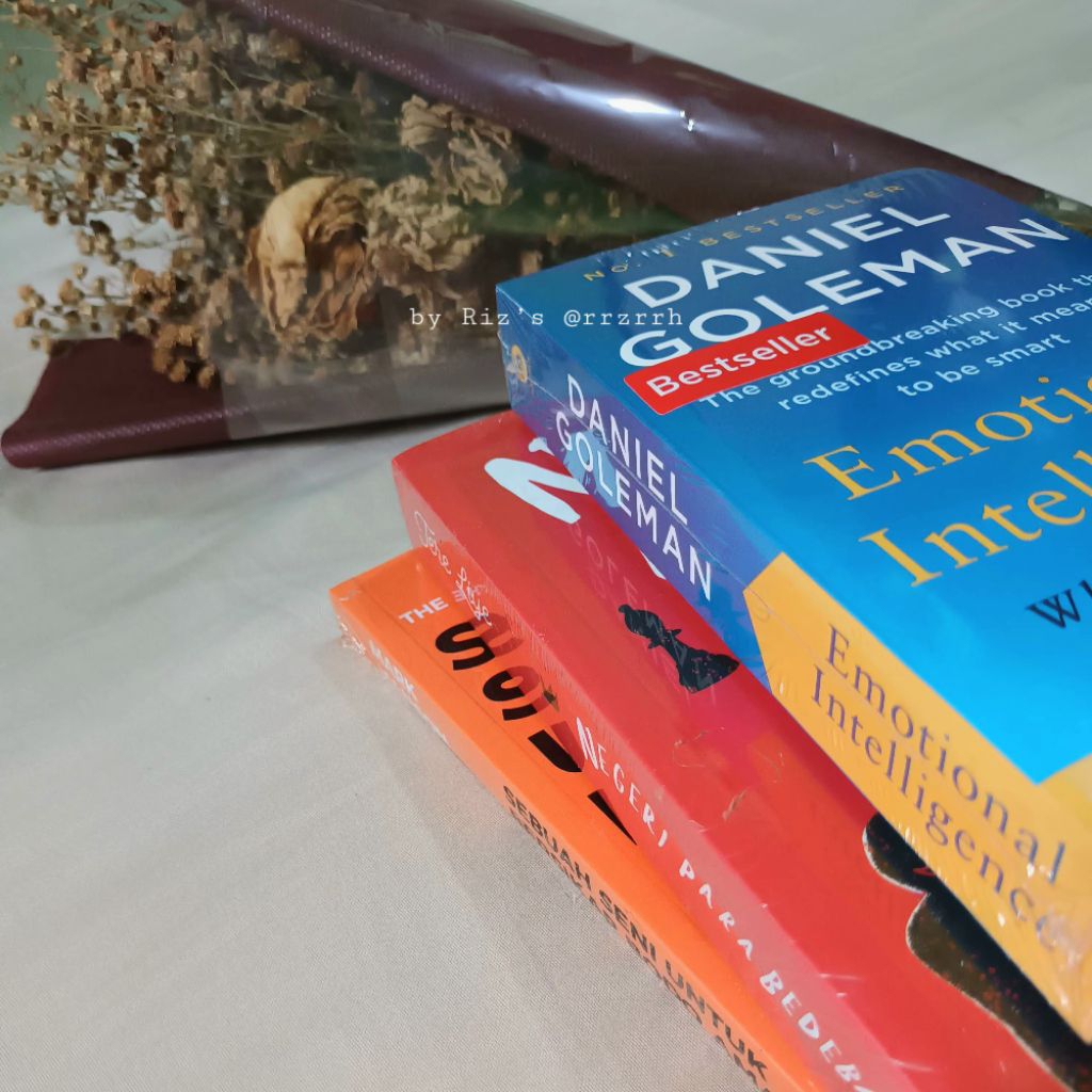 New Book with Seal | Buku Baru dengan Segel | Emotional Intelligence | Negeri Para Bedebah | Sebuah 