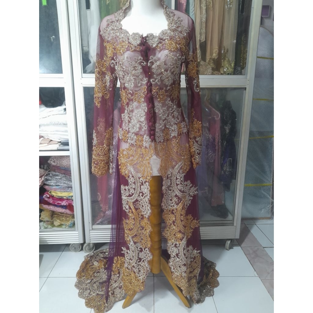 preloved Kebaya Pengantin Ungu Tua