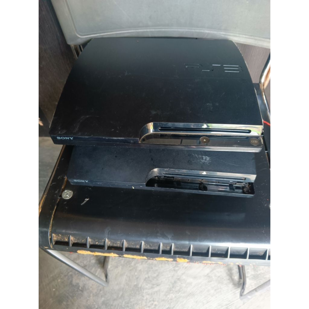 kesing PS3  slim second