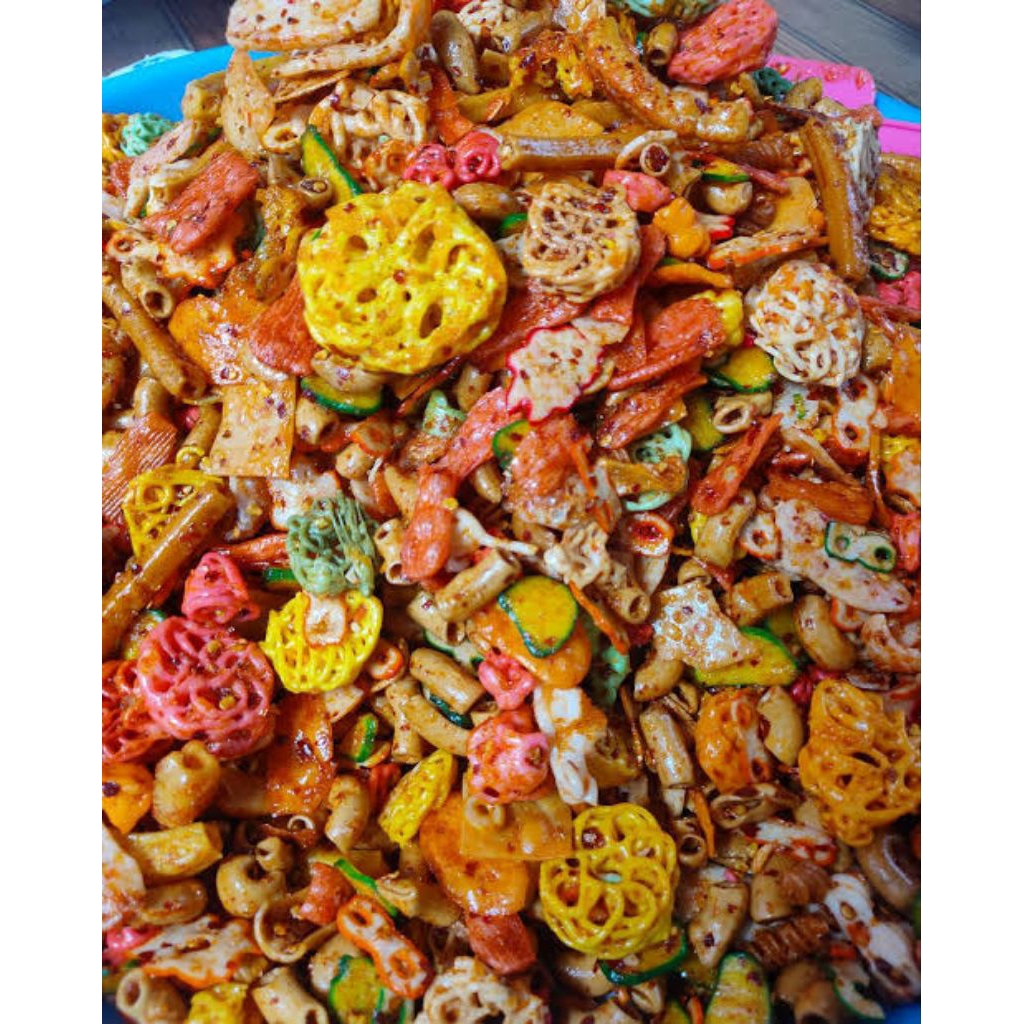

SEBLAK KERING MIX 1 KG. KERUPUK COIN/MAWAR/BASRENG/MAKARONI
