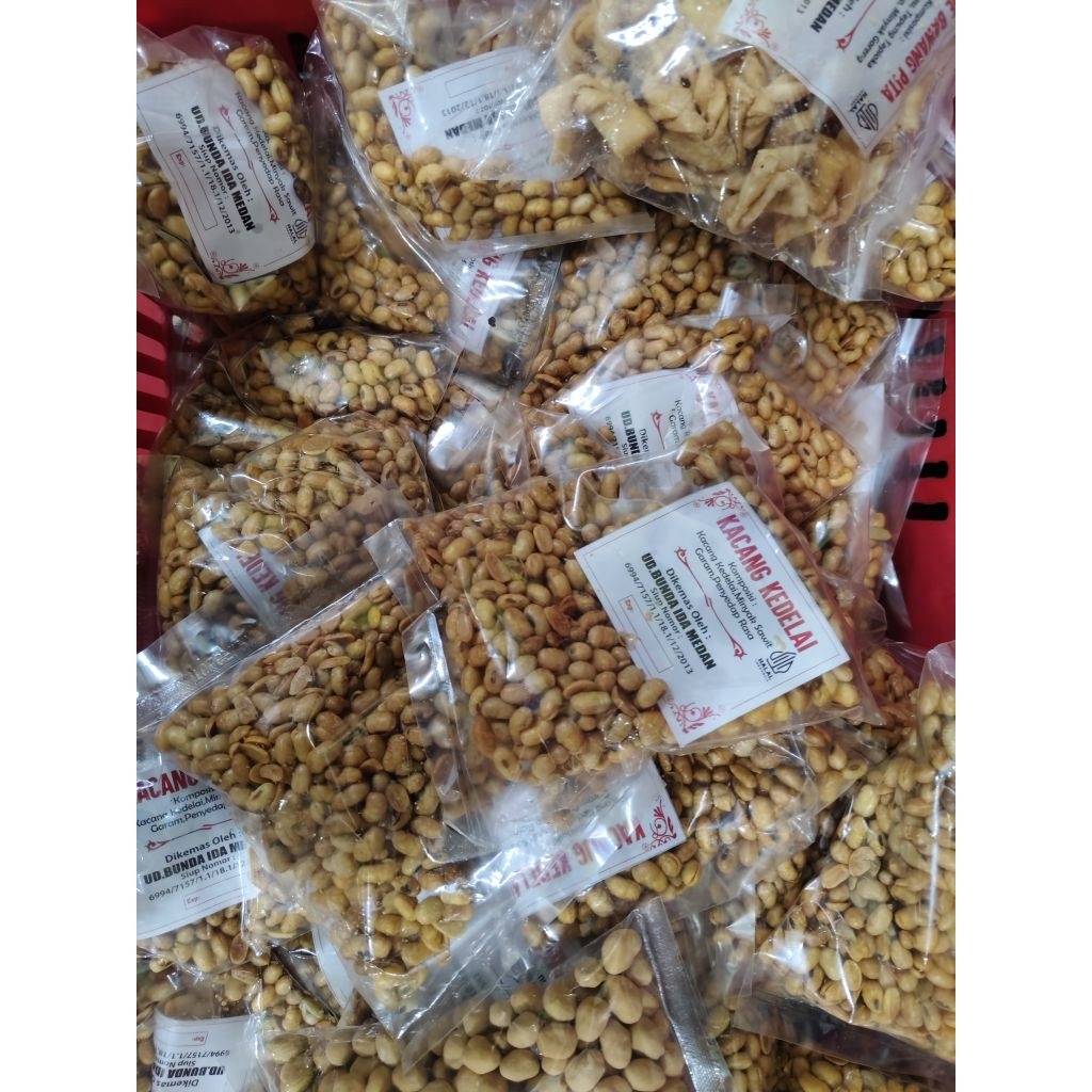 

snack kacang kedelai