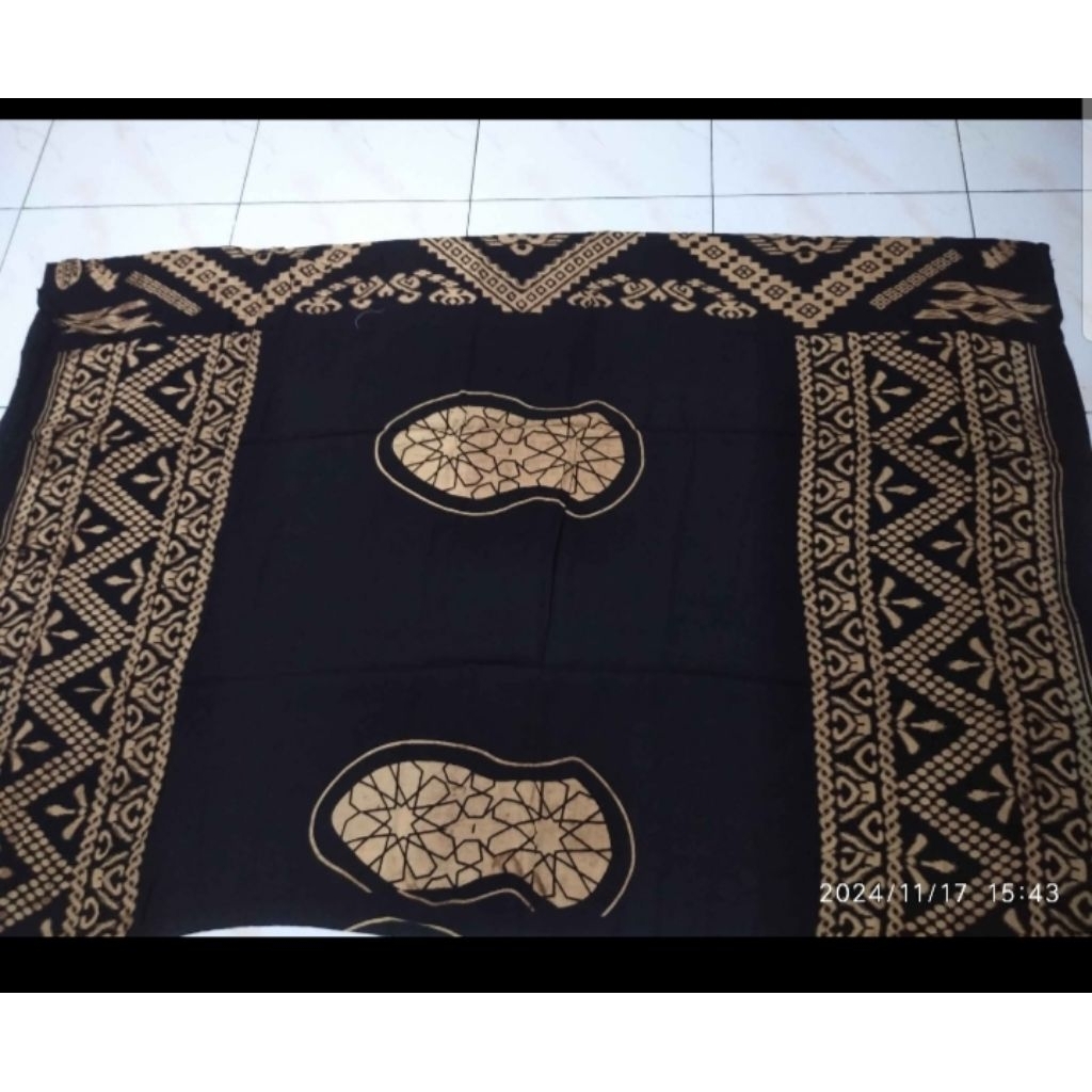sarung hitam wanita polos crok batik