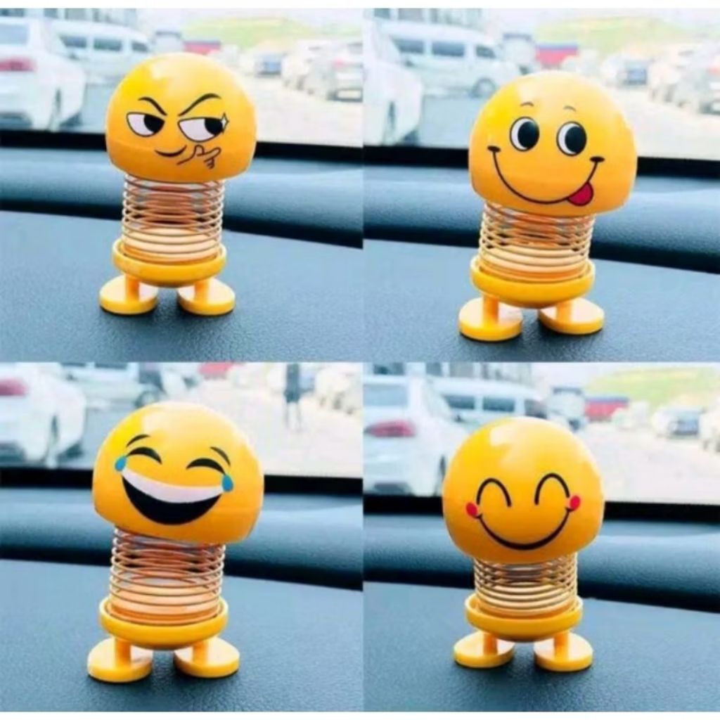 Boneka Aksesoris Dashboard Mobil Karakter Emoji Boneka goyang
