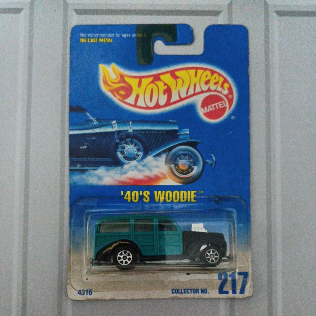 Hotwheels Woodie Blue Card
