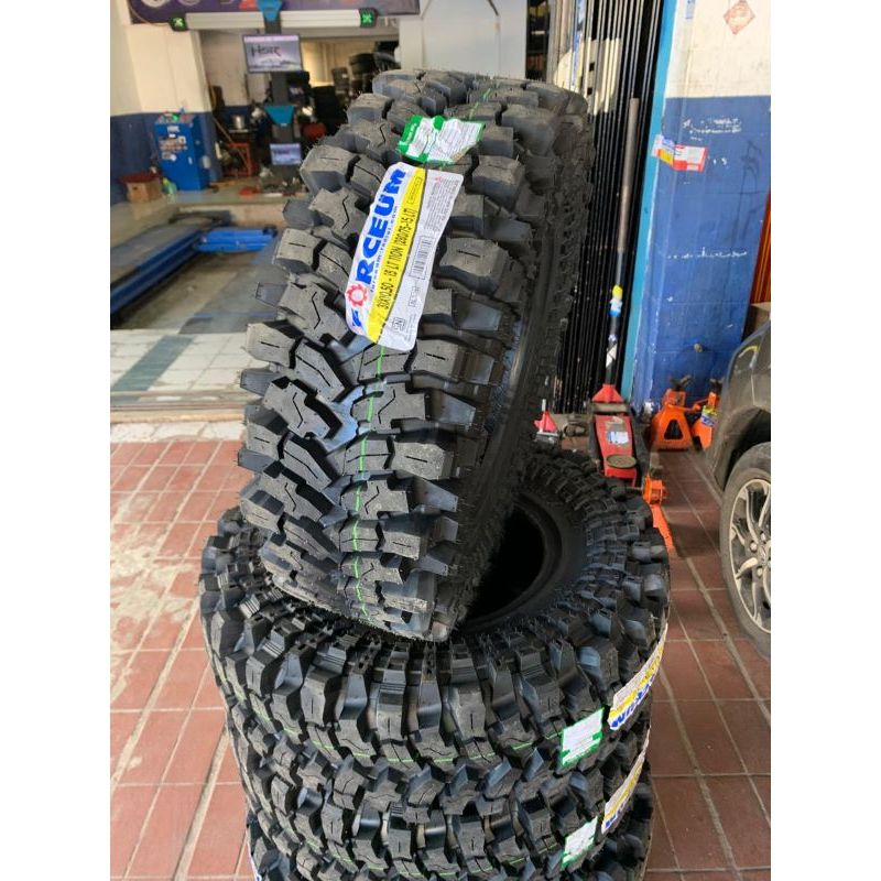 ban mobil offroad extreme merk forceum ukuran 31 10,5 r15 binturong