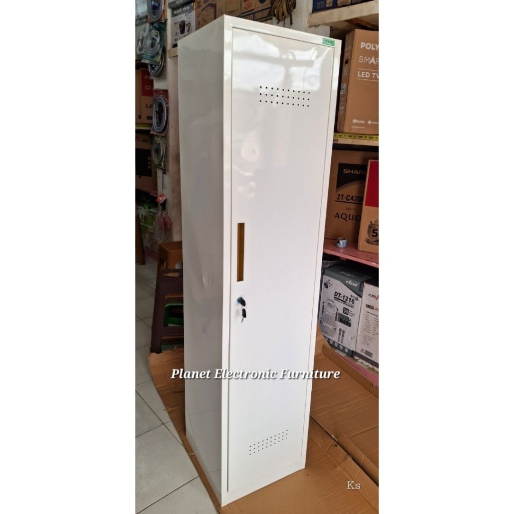 Lemari Peralatan Plat Besi  Lemari Penyimpanan  Cleaning Tool Storage  Cleaning Wardrobe  Lemari Bes