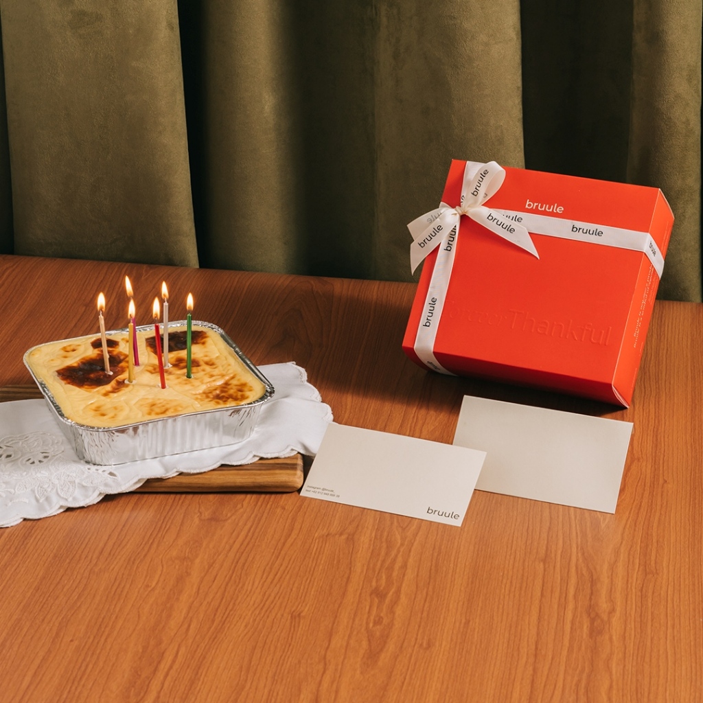 

Bruule Festive Set (Large Size) - JKT