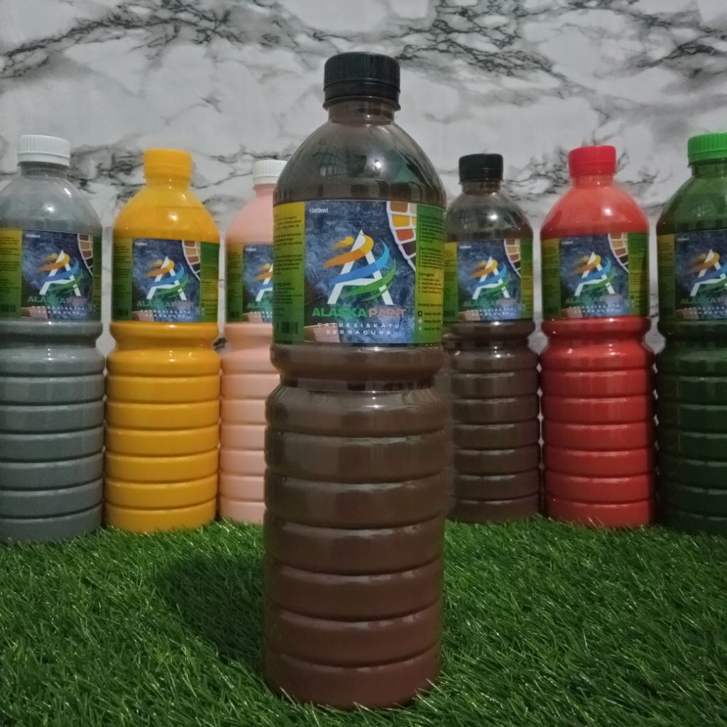 Cat kayu Pintu Jendela Serbaguna Warna Coklat Kemasan 1000ml Botolan Alaska Paint
