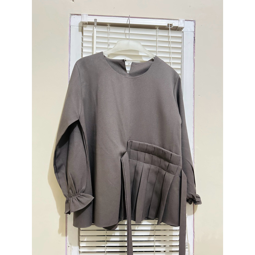 Blouse Coklat ( PRELOVED )