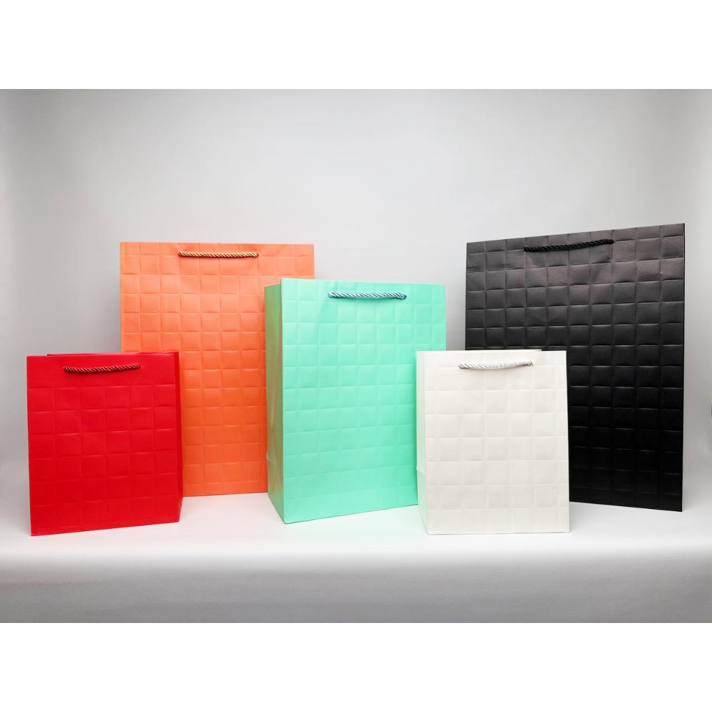 

Paper Bag Polos Emboss