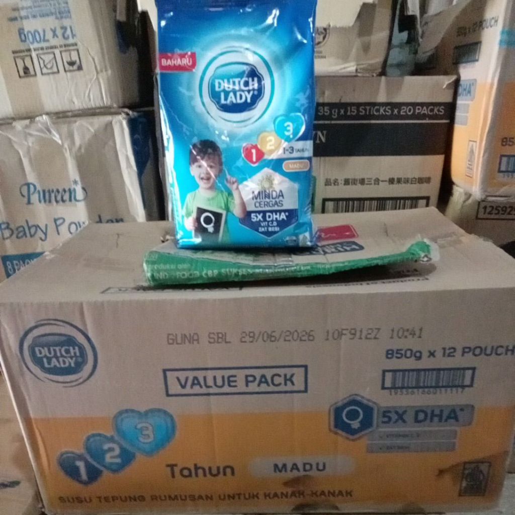 

DUTCHLADY madu 123 tahun ori malaysia / dus