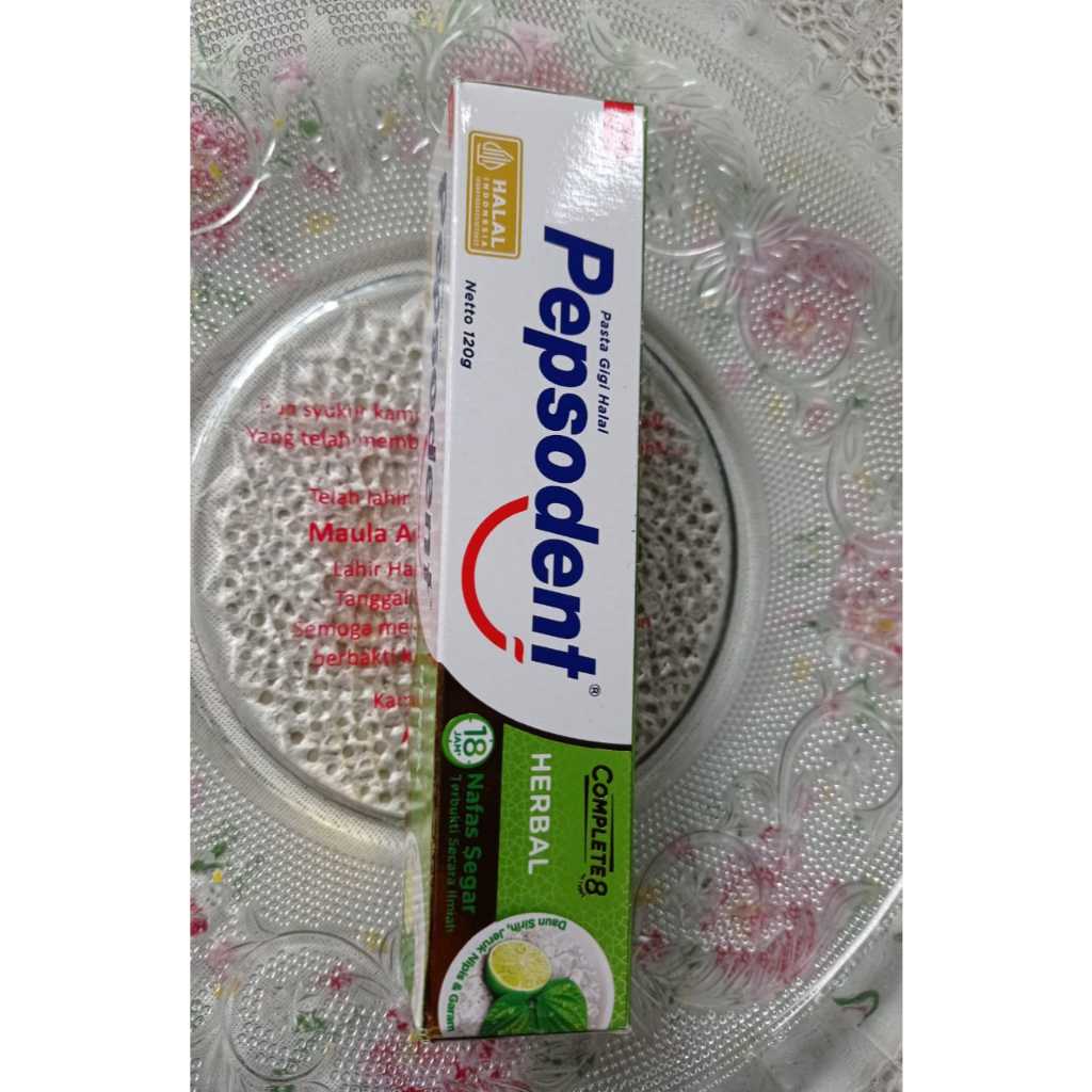 PEPSODENT HERBAL COMPLETE 8