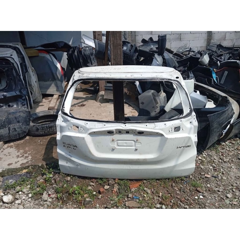pintu bagasi Honda HRV