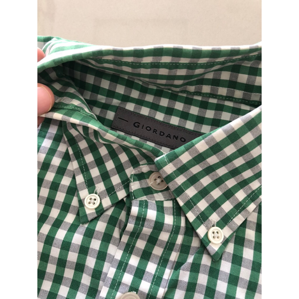 Preloved Kemeja Pria Giordano (Original Store)