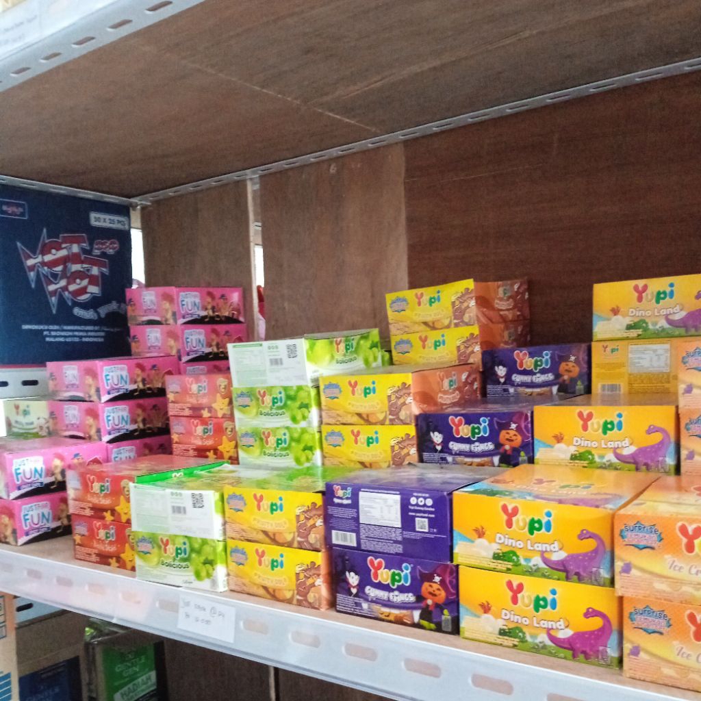 

permen yupi kotak 500