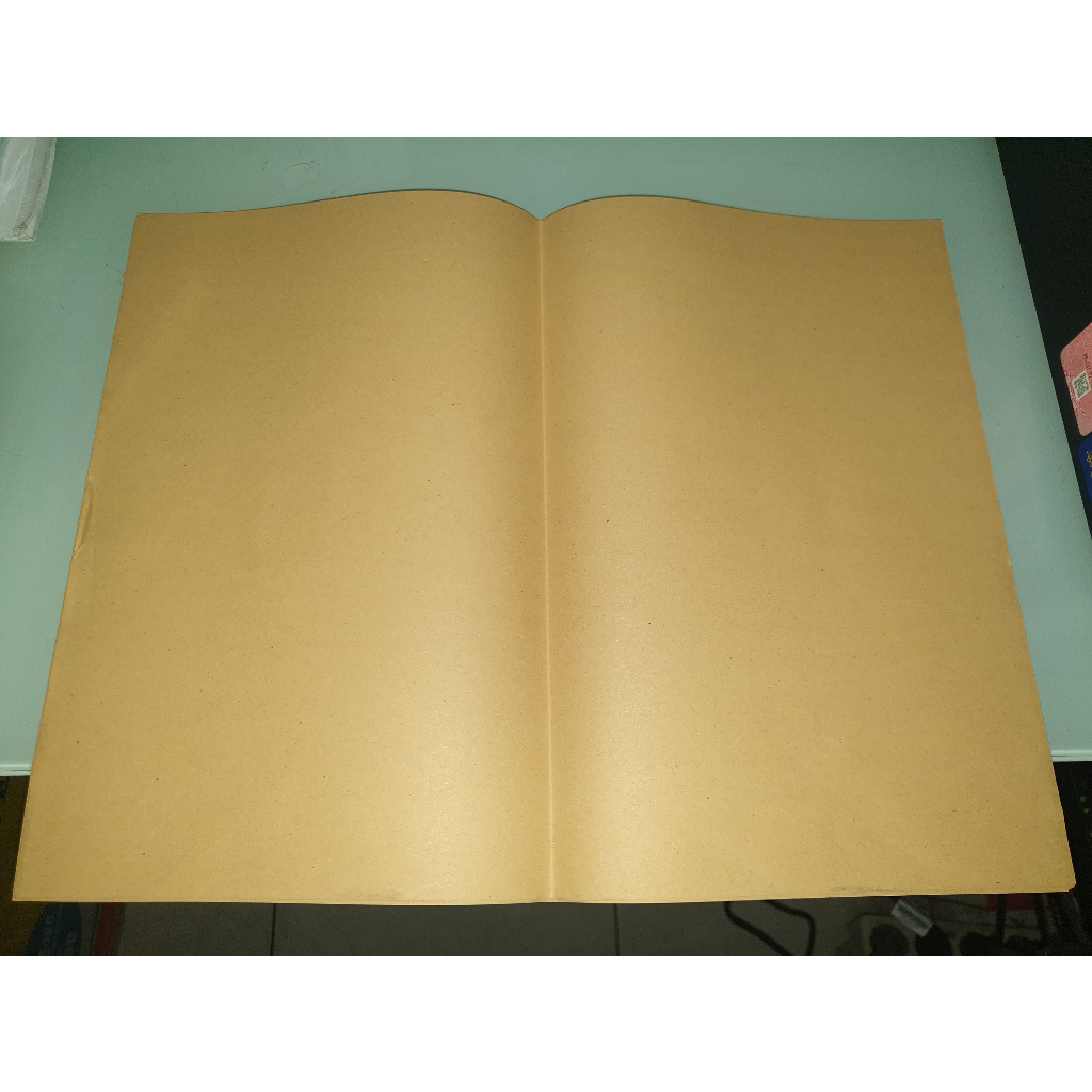 

Sampul Kertas Payung Ukuran BOXY / Sampul Buku Tulis Kertas Coklat Panjang B5