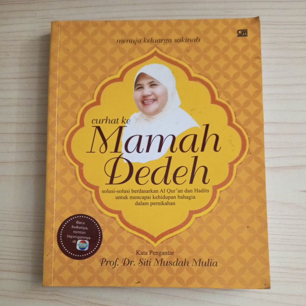 BUKU CURHAT KE MAMAH DEDEH