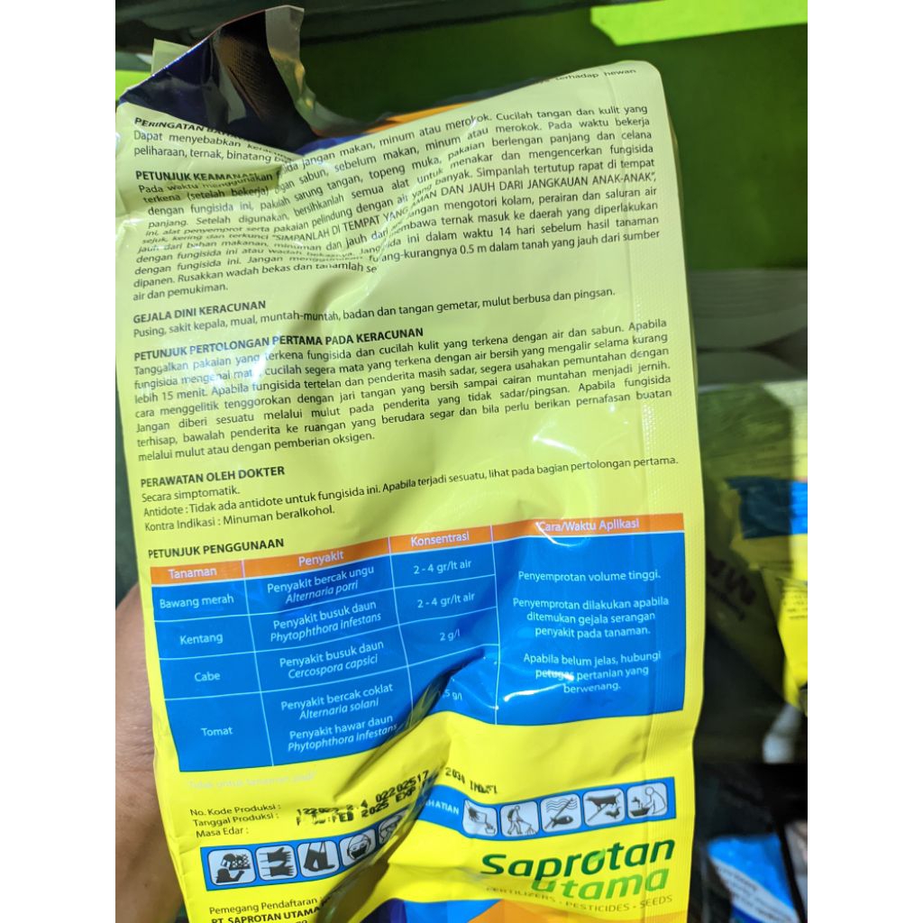 Fungisida Manteb 80WP