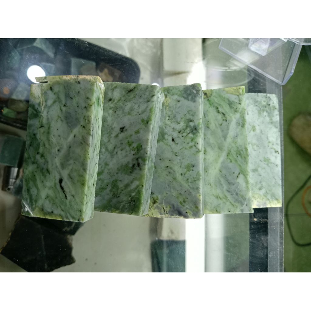 bahan giok nephrite Jade aceh