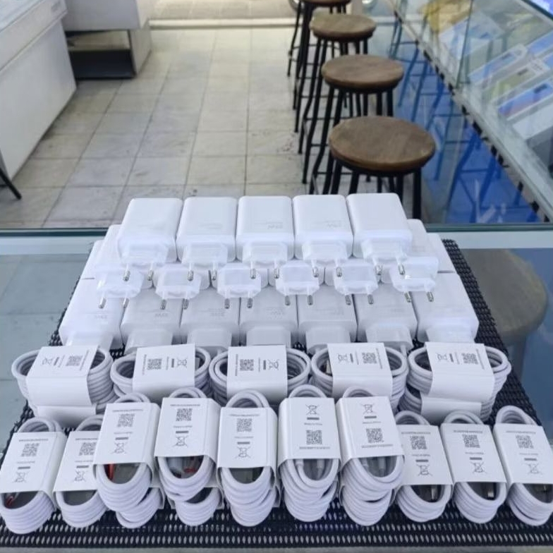 TURBO CHARGER XIAOMI FAST CHARGING 33W BEKAS ORIGINAL COPOTAN HP (bukan Ori Pabrik)