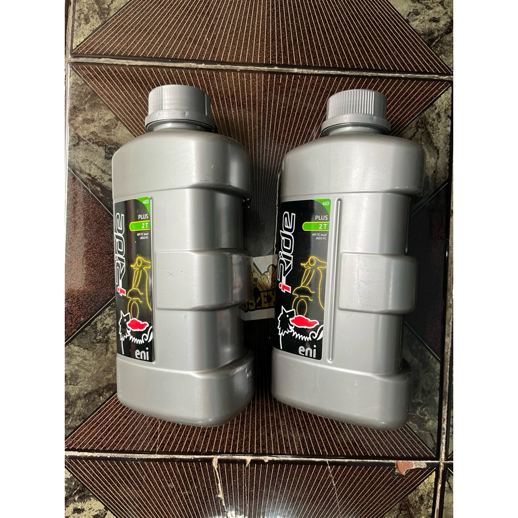 oli samping vespa Eni