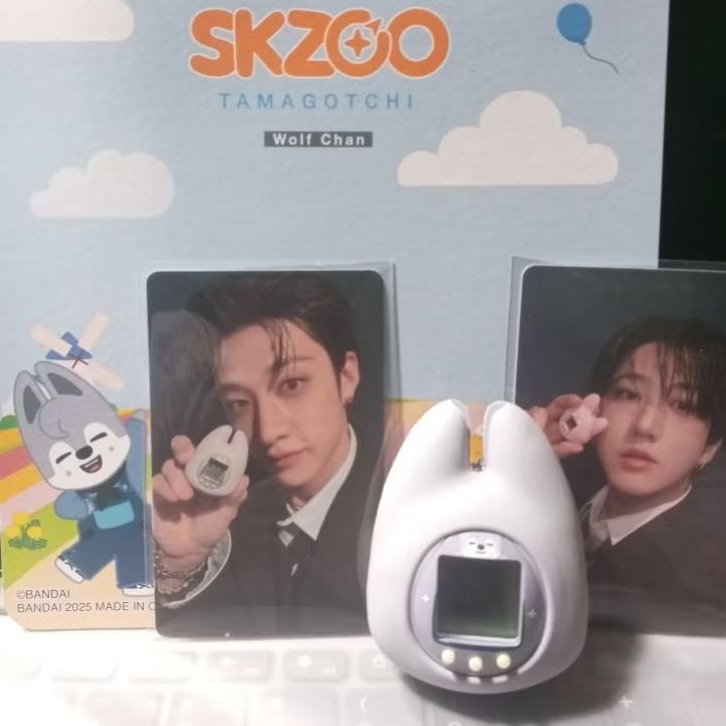 Wolfchan Tamagotchi x SKZOO