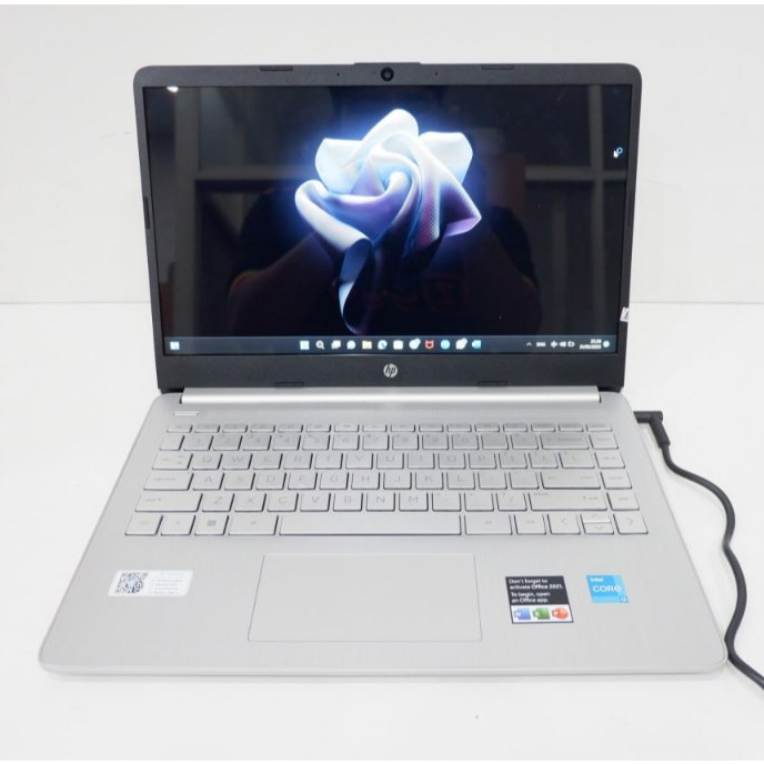 Laptop HP 14S-DQ2614TU CORE I3-1115G4 RAM 4GB SSD 512GB SCU16346