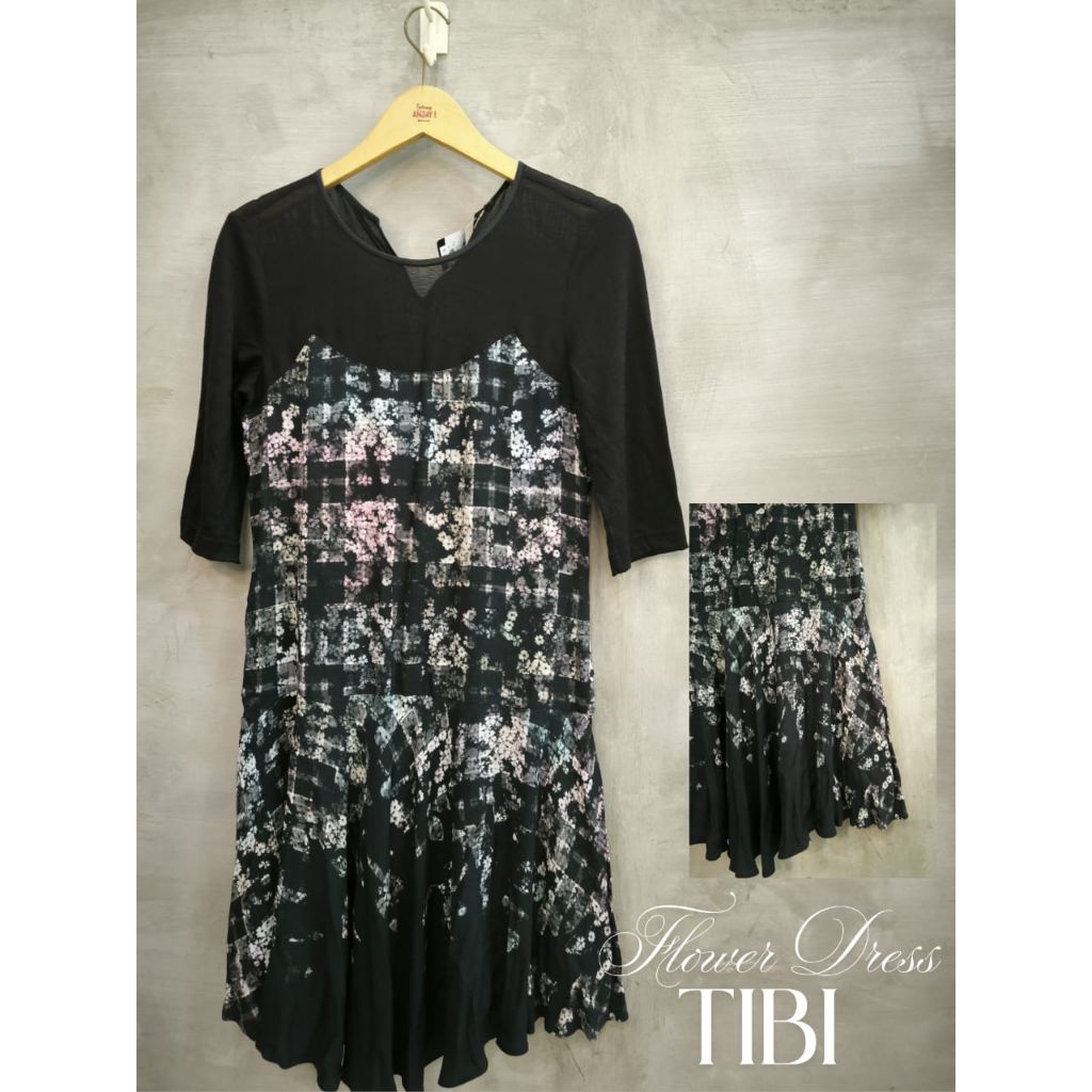 Dress Bunga Lengan Tibi
