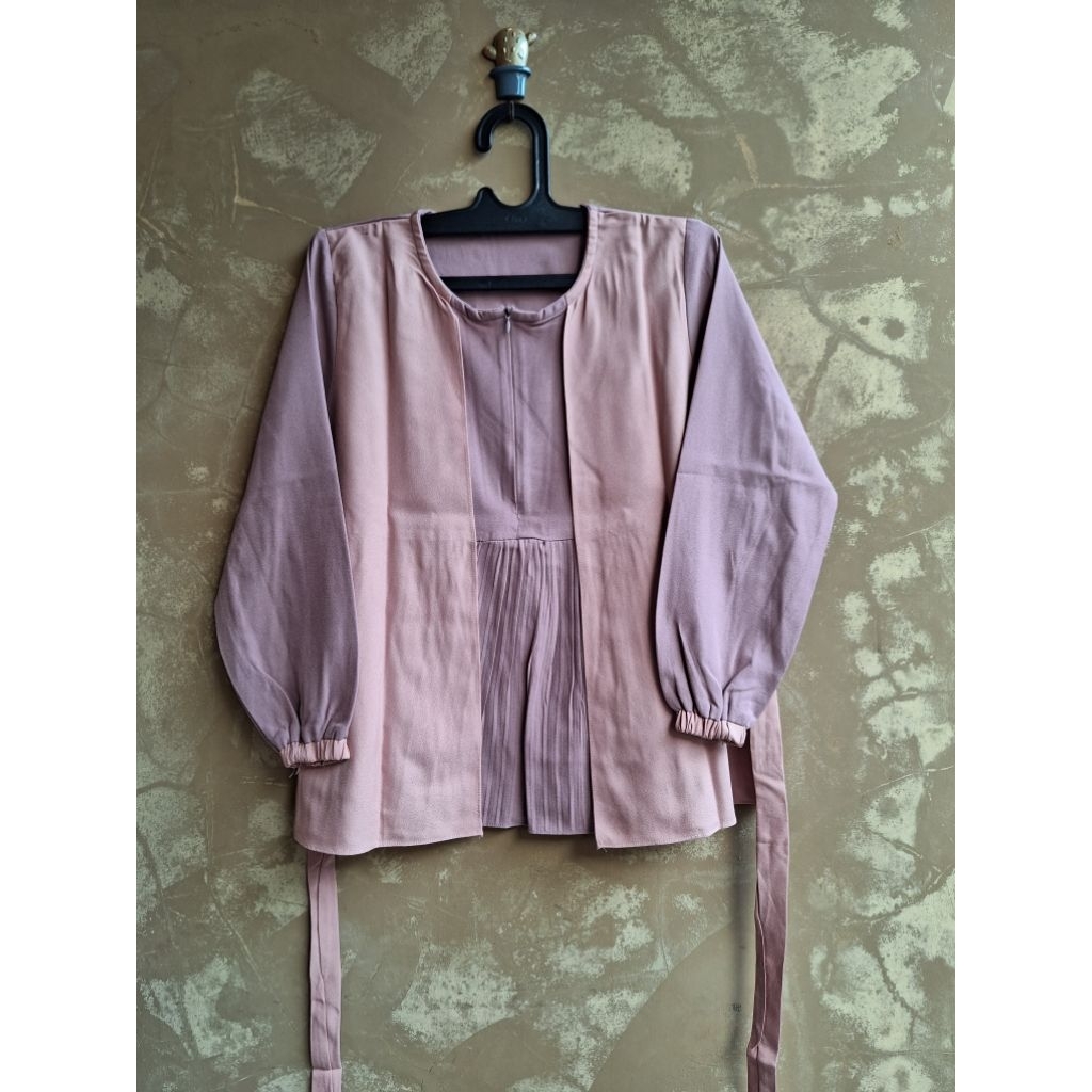 PRELOVED BLUS LENGAN PANJANG WANITA HEM ATASAN REMAJA DEWASA KAUS MURAH DAILY BAJU PANJANG HARIAN FL