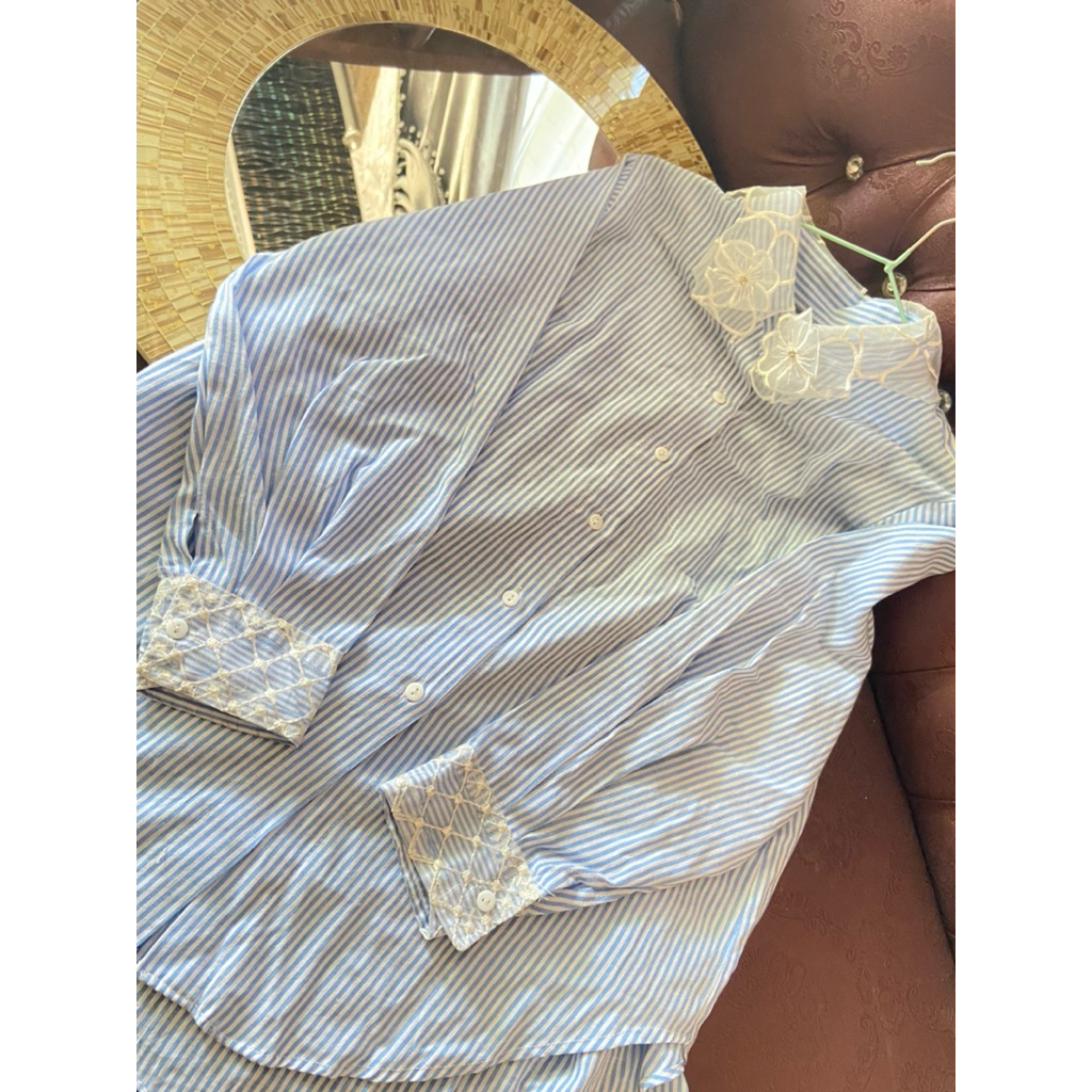 Atasan Katun Salur Biru