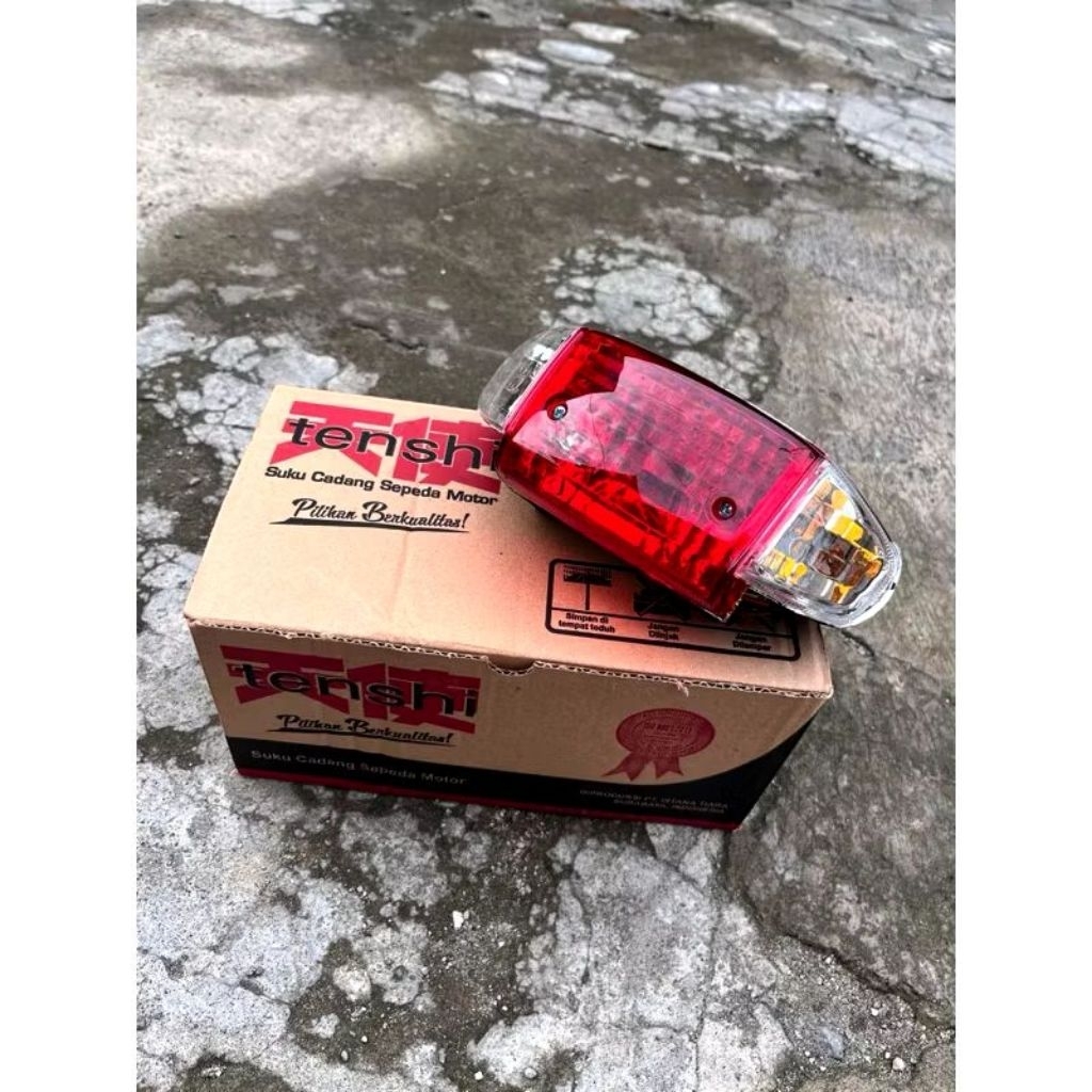 LAMPU STOP LEGENDA 2 LAMPU STOPLAMP LEGENDA 2 by tenshi