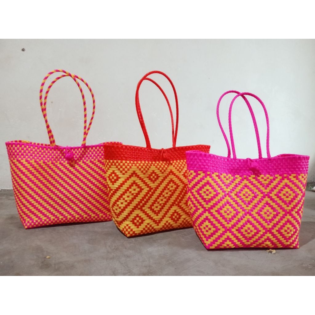 Tas anyaman jali 2 line versi batik
