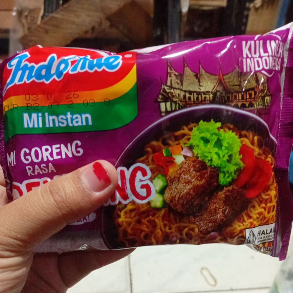 

INDOMIE GORENG RASA RENDANG