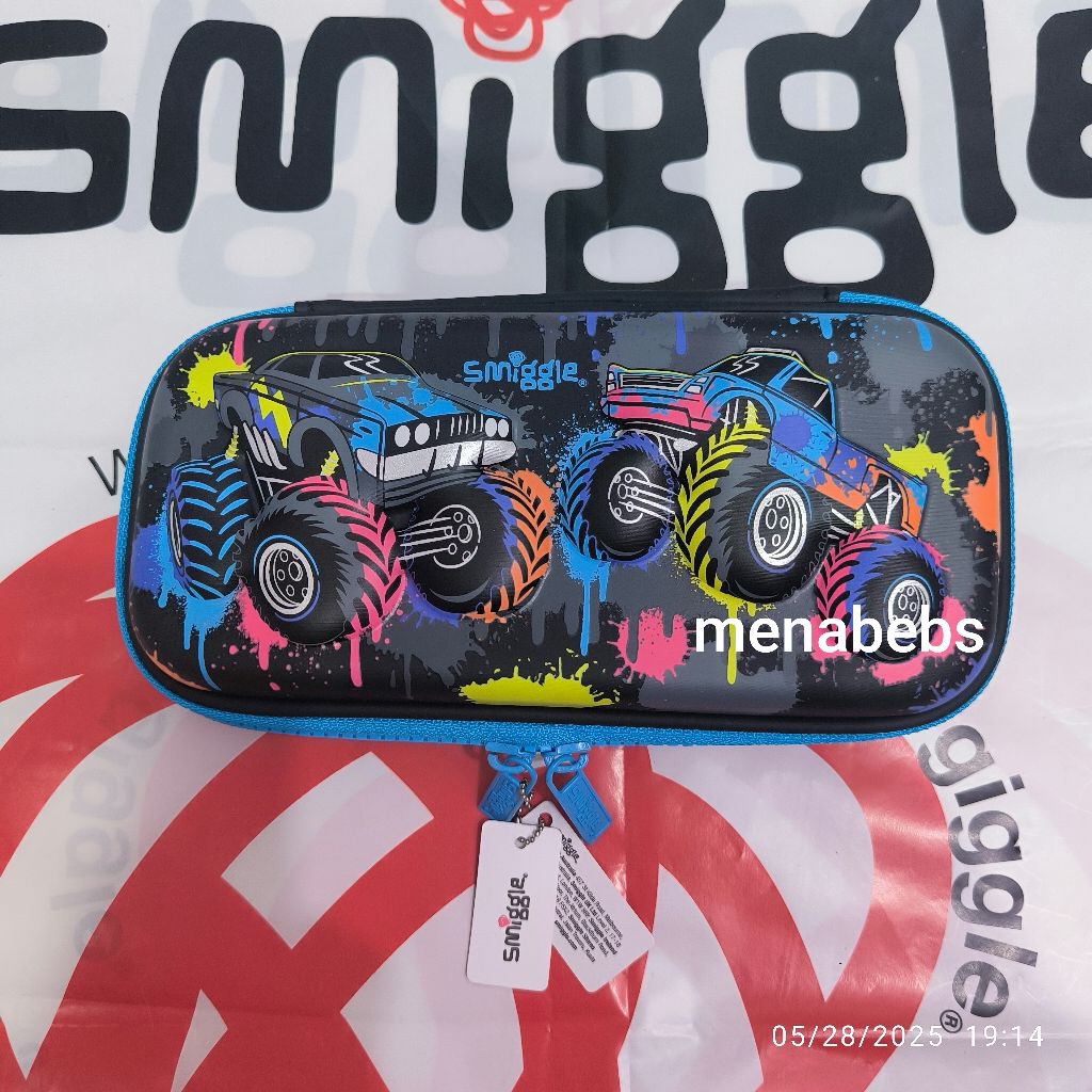 

Smiggle Pencil Case Small Htop Wondrous / Beeing / Mission / Energetic / Ride Car original