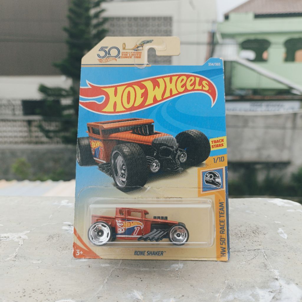 Hotwheels Bone Shaker Merah