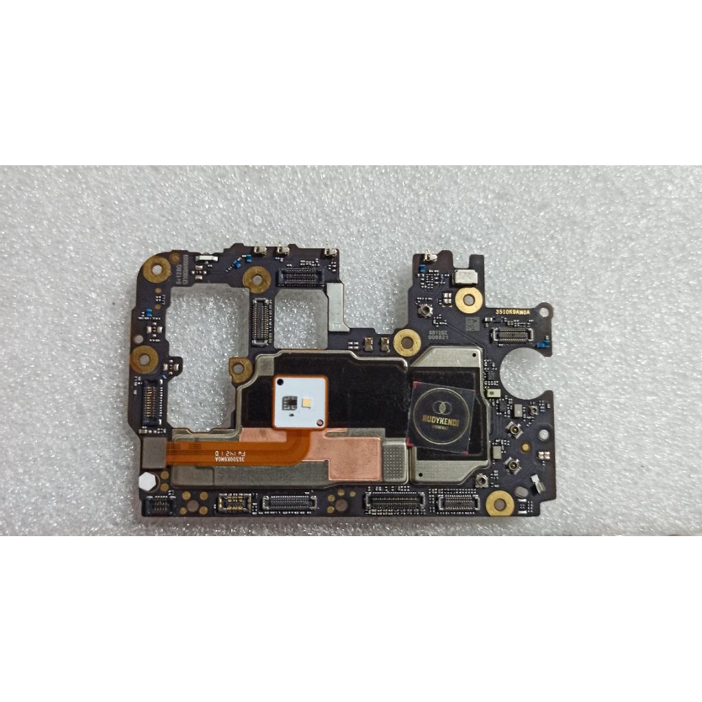 MESIN MI 11 LITE 8/128 MINUS TIDAK BISA DI SENTUH GADIS SEGEL