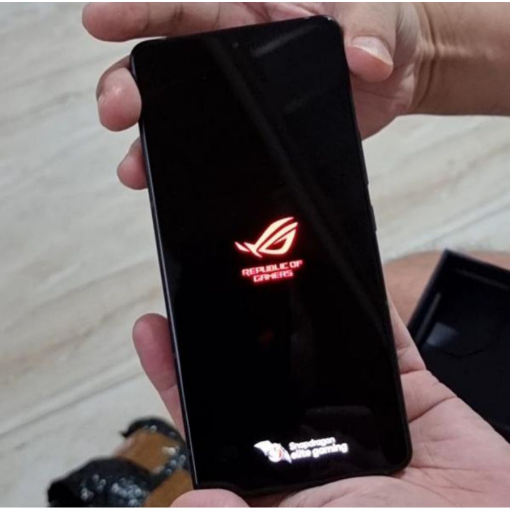 Asus Rog Phone 9 Pro Second Minus