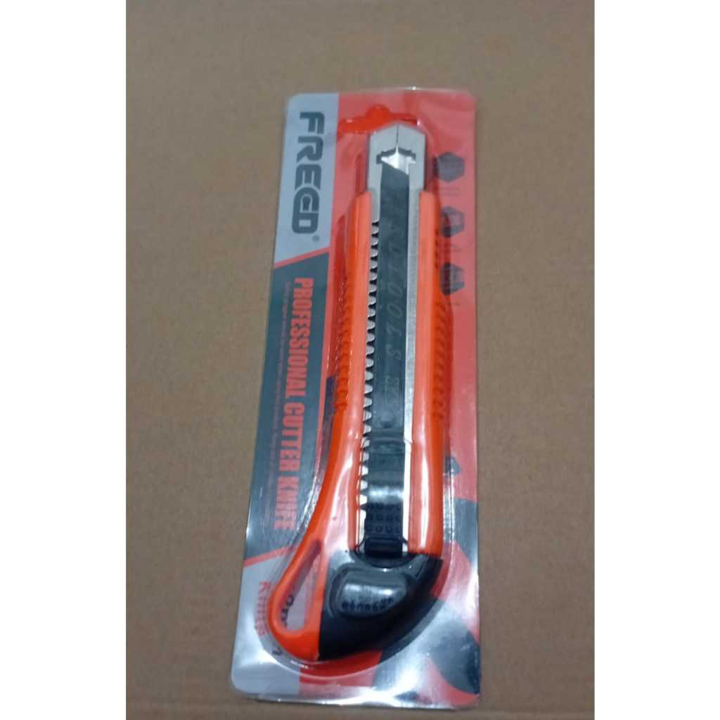 

FREED Pisau cutter BESAR DORONG 18mm