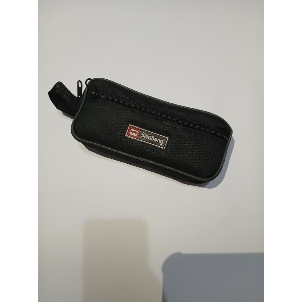 

Tempat Pensil Billabong