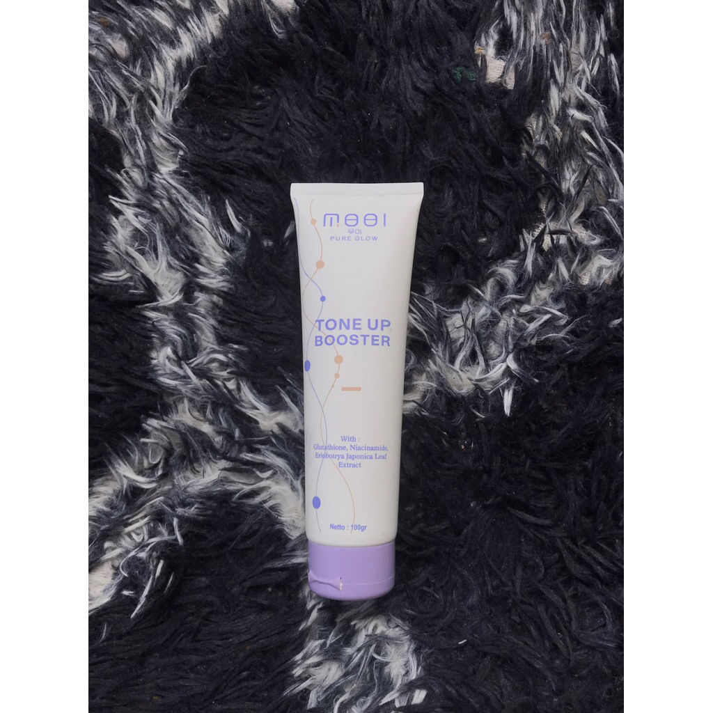 MOOI TONE UP HANDBODY