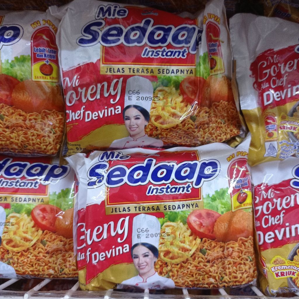 

Mie Sedaap Goreng Ala Chef Devina 93g