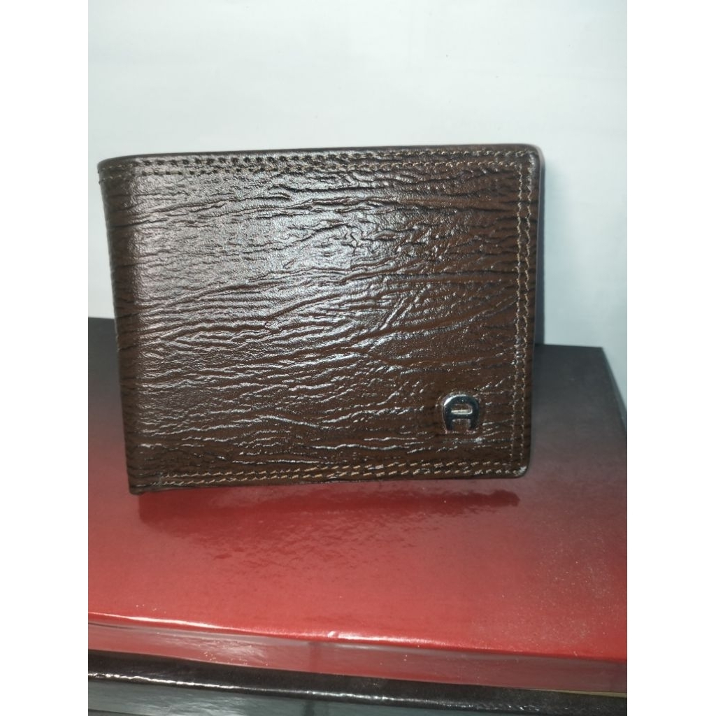 Dompet Pria kecil 100% original kulit kayu asli