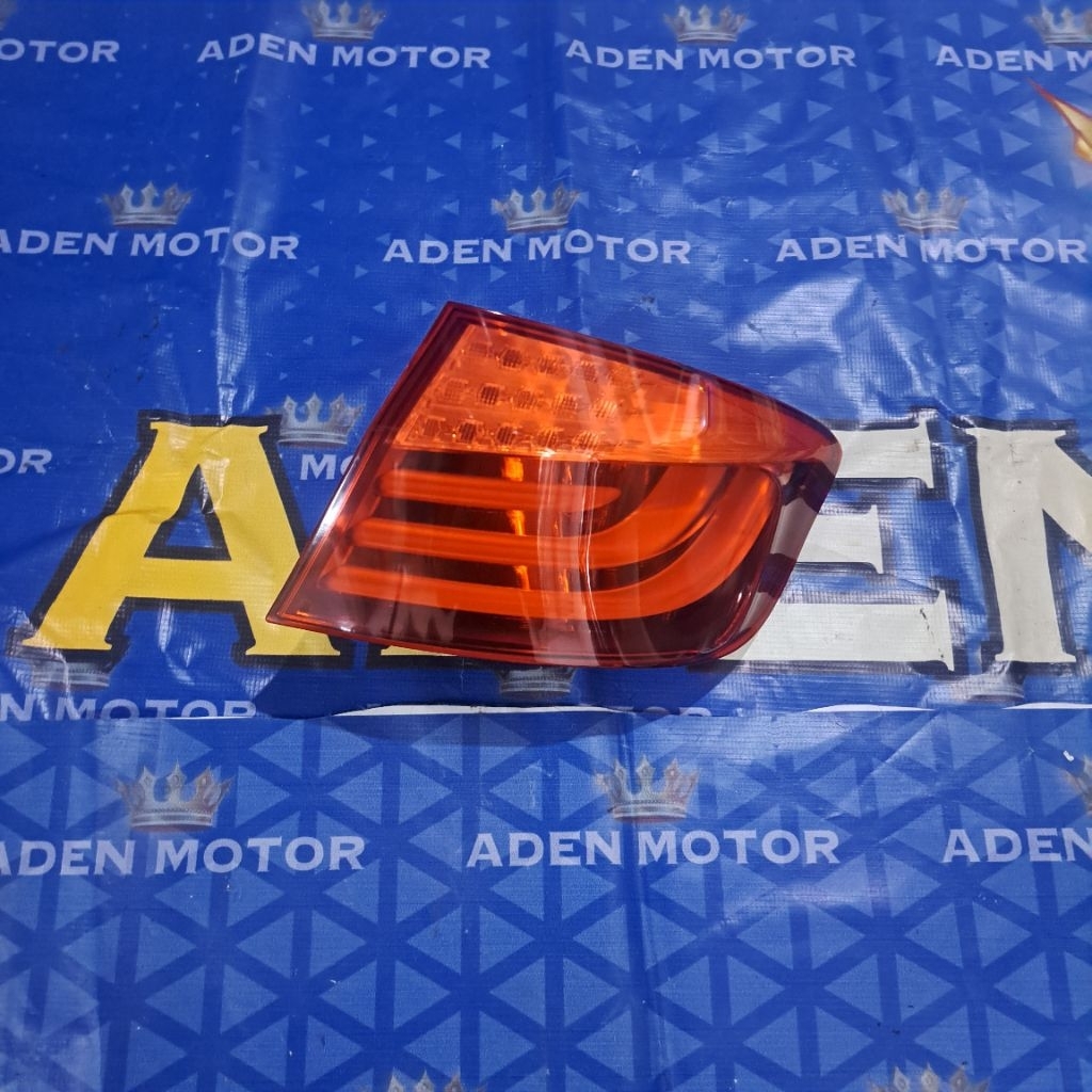 Stop lamp stoplamp lampu belakang rem mundur bmw seri 5 f10 original