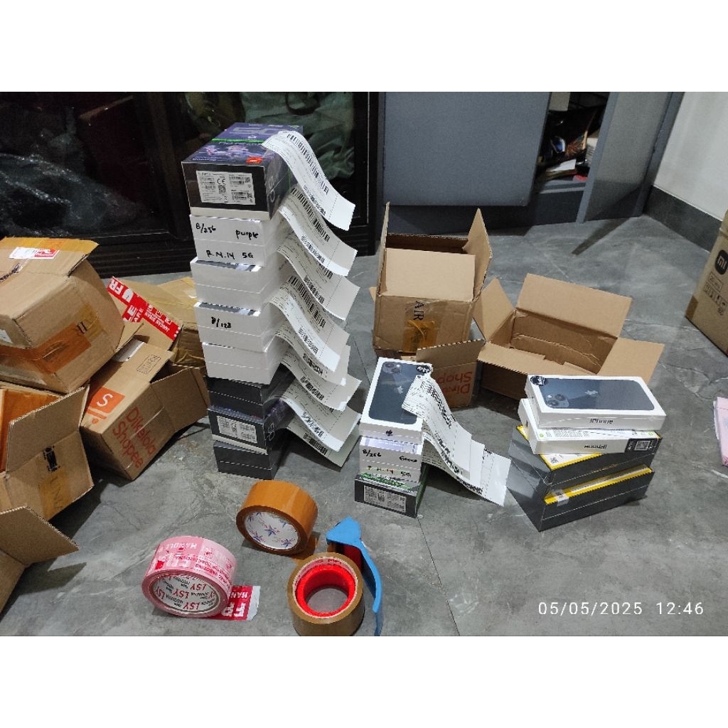 

Lakban Coklat 90 Yard.