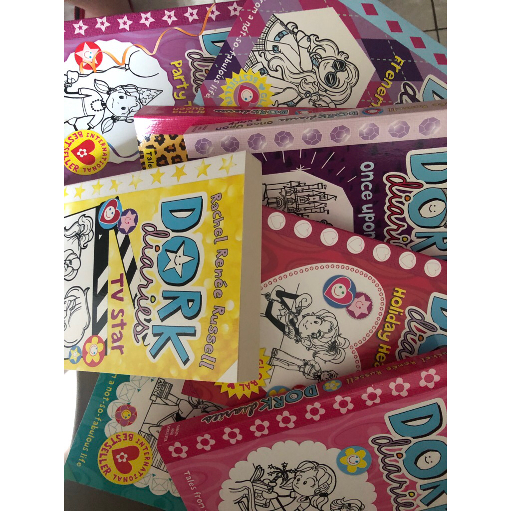 Dork Diaries SET English Novel/Novel inggris