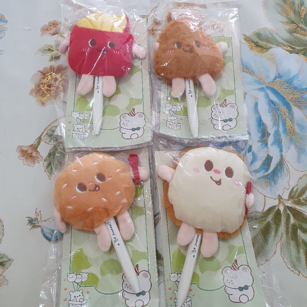 

Pulpen boneka